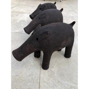 Series Of 3 Terracotta Warthogs, Kwelé Tribe, Gabon