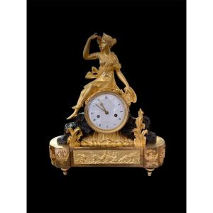 Louis XVI Diana The Huntress Clock