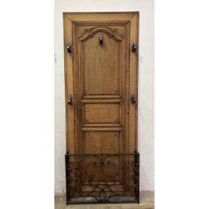Oak Cloakroom Consisting Of An 18th Century Door With 5 Hooks And An Umbrella Stand