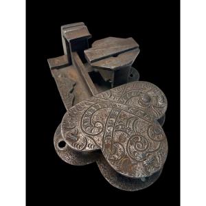 Small Sliding Door Lock. In Wrought Iron. 19th Century.