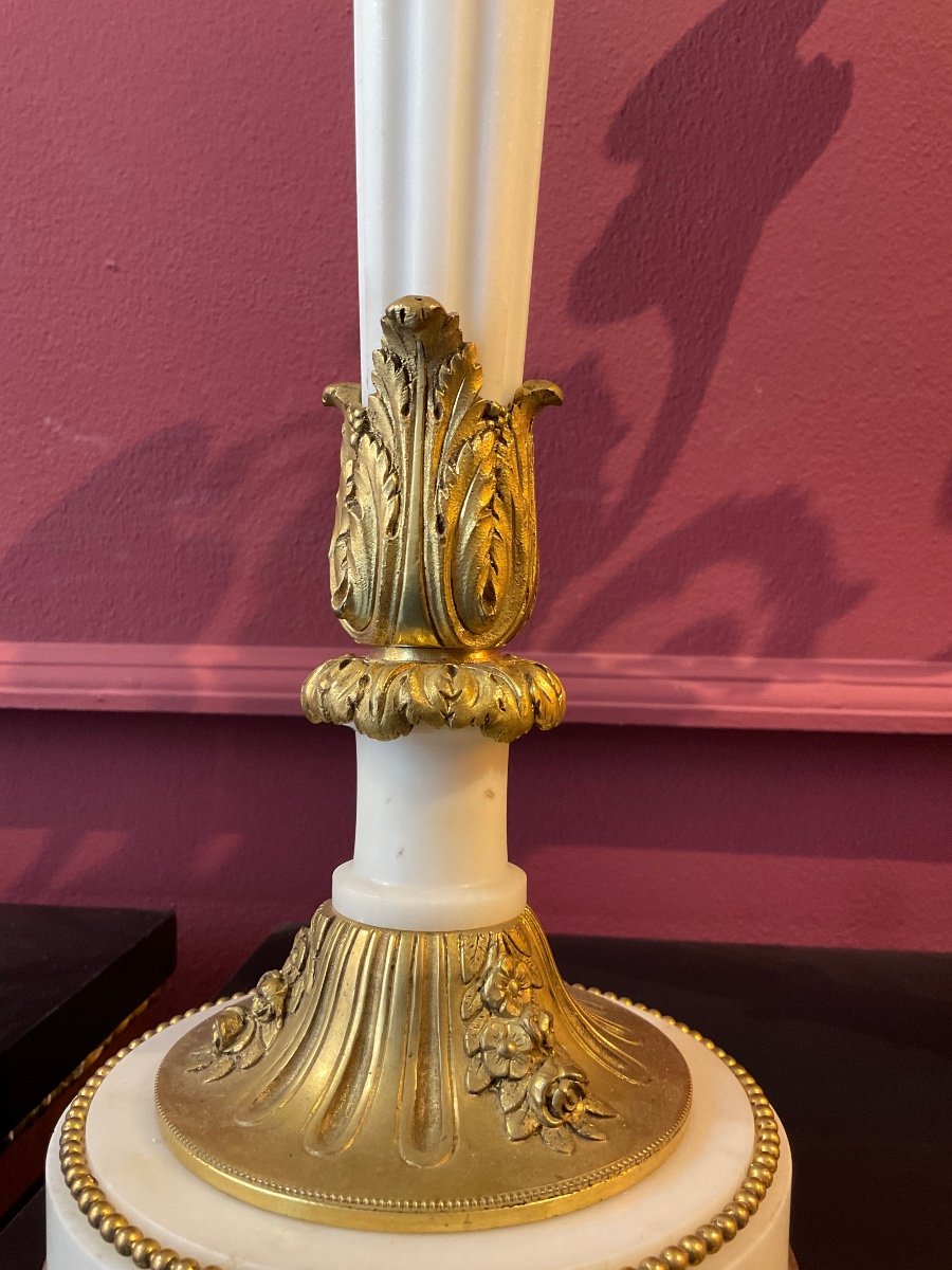 Coppia di candelabri in marmo e bronzo dorato-photo-4
