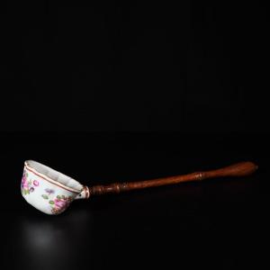 Porcelain Punch-ladle With Famille Rose Enamels - China 18th Qianlong Period