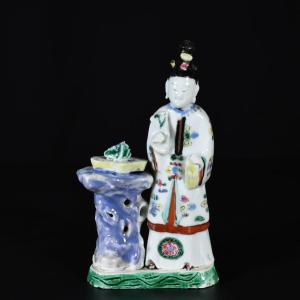 Figure Representing A Lady Near A Pierced Rock - China 18th Qianlong Period