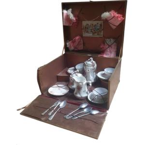 Dinette In Its Porcelain Parts Box Circa 1900