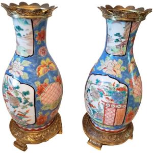 Japan Imari Arista Pair Of Porcelain Vases Mounted Gilt Bronze 日本伊万里アリスタ一対の磁器花瓶、金メッキブロンズに取り付けら