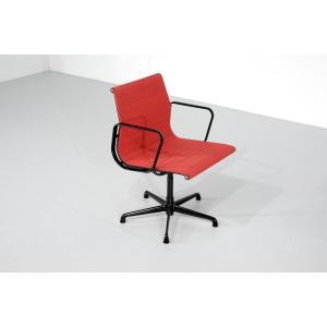 "ea 117" Armchair By Charles Ray Eames For Icf Usa, 1969.