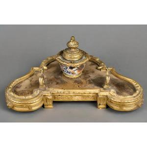 Napoleon III Japonisme Inkwell In Gilt Bronze, Lacquer And Porcelain  France, Circa 1880