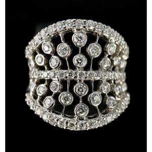 18k White Gold Ring With Lace Effect Set With 73 Brilliants Totaling 1.72 Carats