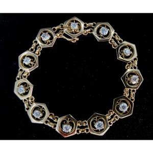 18 Carat Yellow Gold Bracelet With 11 Hexagonal Shape Motifs Total: 3.30 Carats