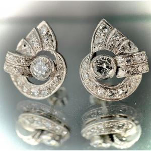 Pair Of Art Deco Earrings Decorated With 1.80 Carats Of Diamonds