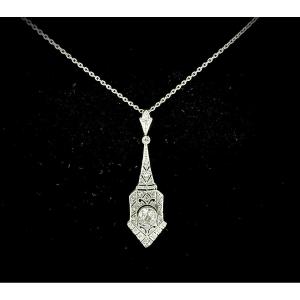 Art Deco Pendant In White Gold Set With 0.30 Carats Of Brilliants And 20 Diamond Roses
