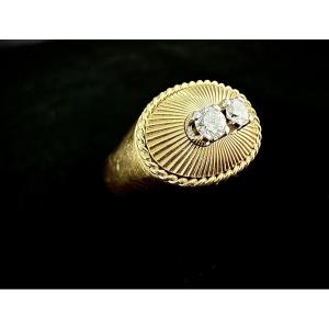 18-carat Yellow Gold Ring Set With Two Brilliant-cut Diamonds Of 0.15 Carats Each