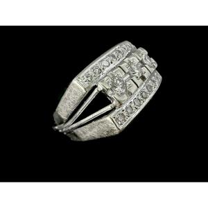 Tank Ring In White Gold Set With 19 Diamonds