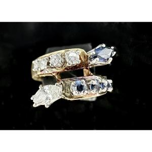 "toi Et Moi" Ring In 18-carat Yellow Gold Set With A Diamond And A Pear-shaped Sapphire