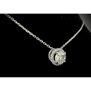18-carat White Gold Pendant Set With A 0.95-carat Diamond