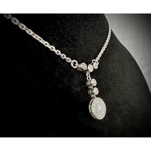 Antique White Gold Necklace Set With 13 Brilliant-cut Diamonds Linked To A Chain
