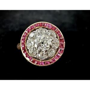 Antique Ring In 18k Yellow/pink Gold, Old-cut Diamonds And Calibrated Rubies - Approx 1 Carat