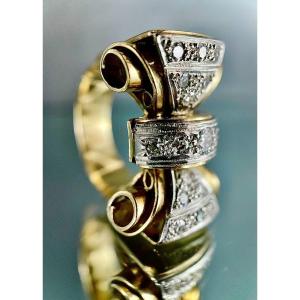18k Gold Knot Ring Set With 0.60 Carat