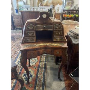 Lady's Desk
