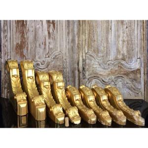 8 Curtain Hooks. 50-36cm.