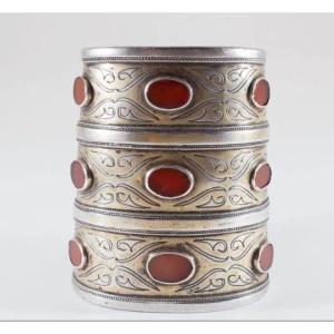 Silver Bracelet With Carniols