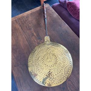 Basinoire 17th Century Dinant Or Bouvignes