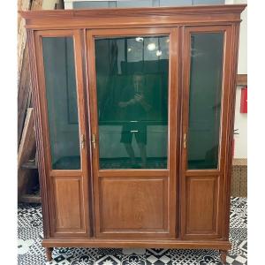 Mahogany Bookcase With 3 Doors