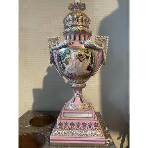 Large German Porcelain Perfume Burner From The Late 19th Century 