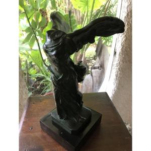 Bronze Victory Of Samothrace
