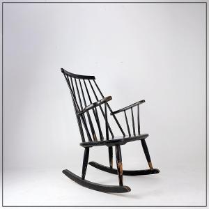 Mid-century Scandinavian Rocking Chair - 1960s