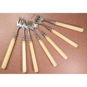 6 Pretty Oyster Forks From Goldsmith Charles Harleux