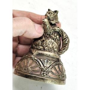4 Cats: Bronze Table Bell, 19th Century, Nodling Head