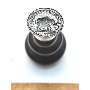 Great Find: Siver Seal Of Renowned Tablettier Compigné, Louis XV Period, Used