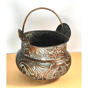 Venetian Ladle, Embossed Copper, Coat Of Arms And Profile Of  Doge, 17th - 18th Century