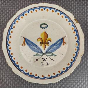 Pre-revolutionary Nevers With Flags, Long Live The King!  