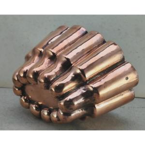 Attractive Two-tiered Oval Mold, Benham & Froud, In Good Condition