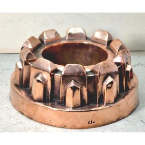 Beautiful Copper Mold , A Diamond Crown, France, Late 19th Century, In Good Condition