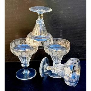 Champagne: 4 Beautiful Engraved Crystal Glasses, Circa 1900