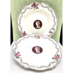 18th Century Italian Earthenware, Palermo, Pair Of Plates With Roman Profile