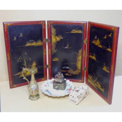 Small Presentation Screen, Asian Lacquer 19th Century