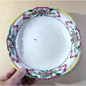 Atypical Bowl  Contours, 18th Century, In The Colors Of Ferrat, In Moustiers