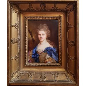 Portrait Of The Duchess Of Châteauroux 19th Century Porcelain Plate French School