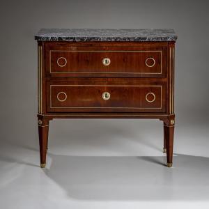 Neoclassical Chest Of Drawers, Late 18th Century