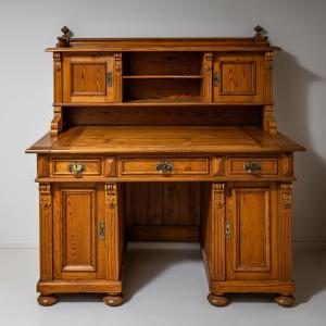 Late 19th-century Gründerzeit Desk With Upper Section