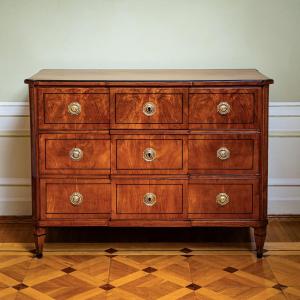 Neoclassical Chest Of Drawers, Central Germany, Circa 1800