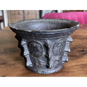 Bronze Mortar Master Of 1603 Mosnier Workshop Activity In Viverols 1600-1630