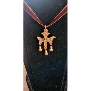 Antique French Cross Saint-esprit Du Puy En Velay Pendant In 18ct Gold