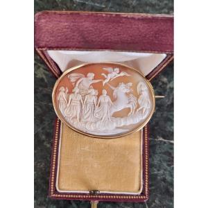 Napoléan 111 Cameo Brooch In 18ct Gold 