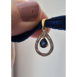 Vintage Sapphire And Diamond Pendant  Set In 18ct White And Yellow Gold 