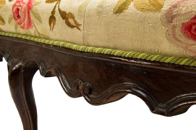 Antico divano Luigi XV, rivestito con un autentico Aubusson d'epoca-photo-2